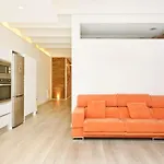 Roos, Design Loft Near The Sea.