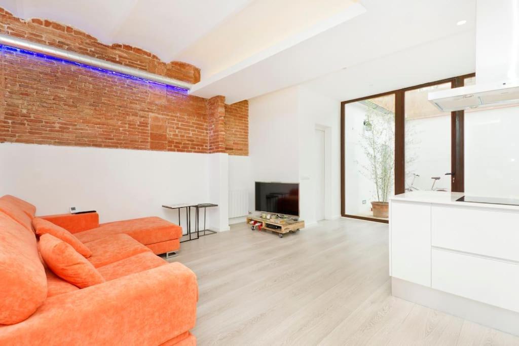 Roos, Design Loft Near The Sea.